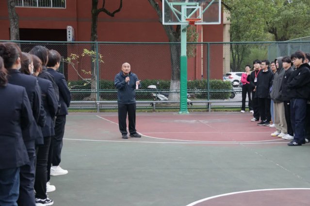 以下内容与「星空网官方站入口安全访问